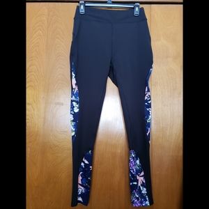 NWOT Pop Fit Piper Black Full Length Leggings